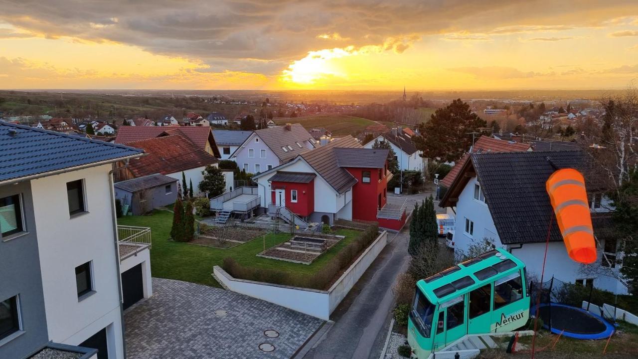 Exklusives Holzhaus Mit Bergbahn - Baden-Baden Im Schwarzwald Villa Luaran gambar