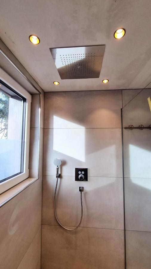 Exklusives Holzhaus Mit Bergbahn - Baden-Baden Im Schwarzwald Villa Luaran gambar